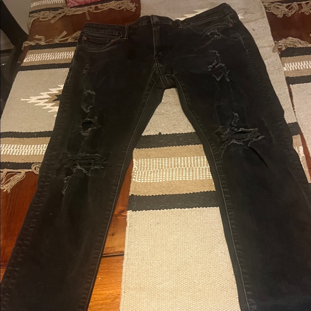 American Eagle Outfitters Men's Black Distressed Skinny Jeans